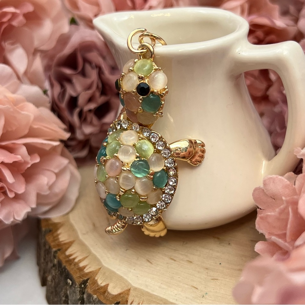 Gorgeous Crystal and Beaded Pastel Turtle Keychain Charm - Picture 4 of 16